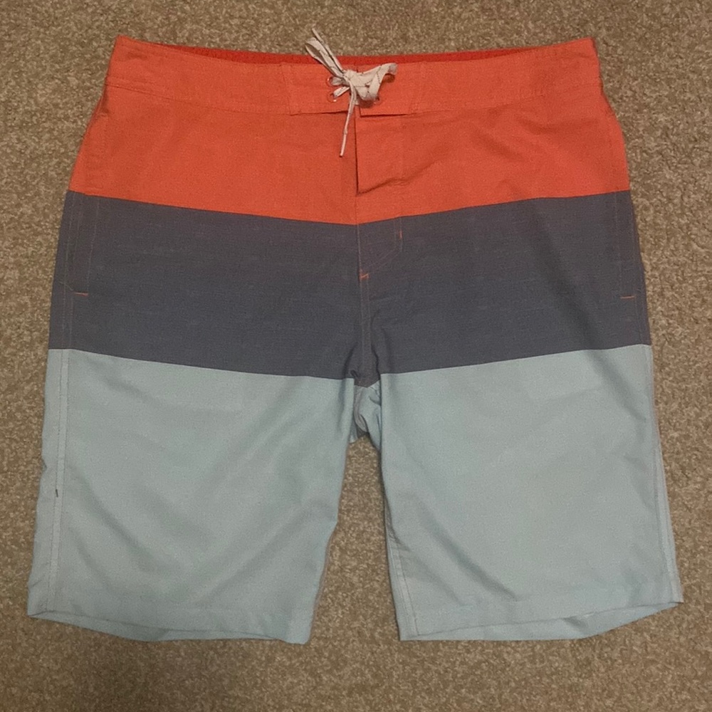 Mens orange, navy, and light blue Goodfellow & Co board shorts W34